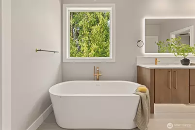 18520 83rd Avenue NE, Kenmore, WA 98028 - Photo 21