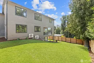 18520 83rd Ave NE, Kenmore, WA 98028 - Photo 37