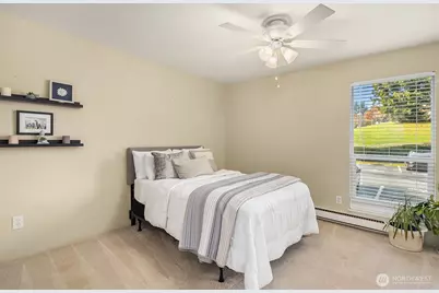 19411 56th Avenue W #218, Lynnwood, WA 98036 - Photo 13