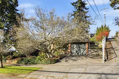 4616 SW Hudson Street, Seattle, WA 98116 - Photo 39