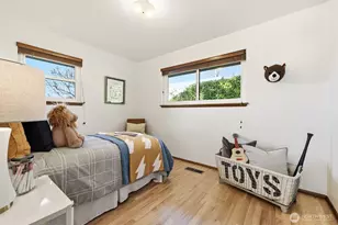 4616 SW Hudson St, Seattle, WA 98116 - Photo 23