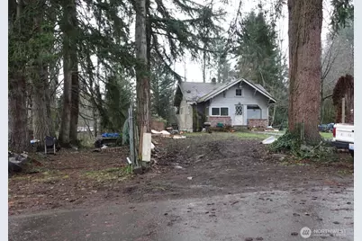 2427 S Lake Stevens Rd, Lake Stevens, WA 98258 - Photo 1