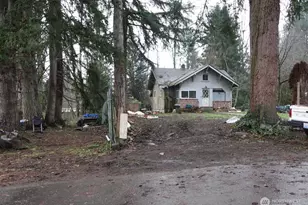 2427 S Lake Stevens Rd, Lake Stevens, WA 98258 - Photo 1