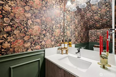 2403 SW Edmunds Street, Seattle, WA 98106 - Photo 11