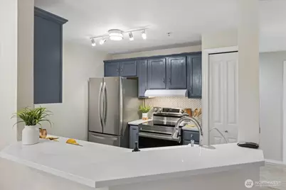 1009 112th Street SE #D305, Everett, WA 98208 - Photo 9