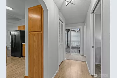 8405 55th Avenue NE #10, Marysville, WA 98270 - Photo 3
