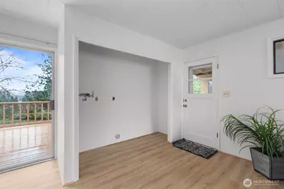 6120 Elaine Court, Bremerton, WA 98312 - Photo 29