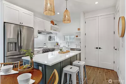 8314 11th Avenue NW #A, Seattle, WA 98117 - Photo 9