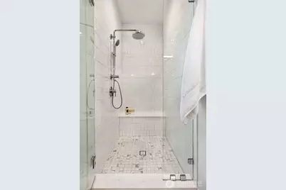 8314 11th Avenue NW #A, Seattle, WA 98117 - Photo 17