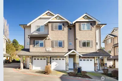 17811 80th Avenue NE #E2, Kenmore, WA 98028 - Photo 1