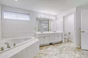 22616 SE 14th Pl, Sammamish, WA 98075 - Photo 19