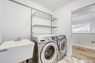 22616 SE 14th Place, Sammamish, WA 98075 - Photo 15