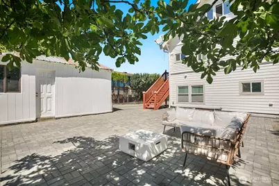 2025 S Ingersoll Pl, Seattle, WA 98144 - Photo 27