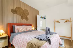 2025 S Ingersoll Pl, Seattle, WA 98144 - Photo 7