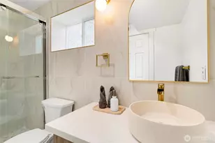 2025 S Ingersoll Pl, Seattle, WA 98144 - Photo 23