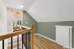 2025 S Ingersoll Pl, Seattle, WA 98144 - Photo 11