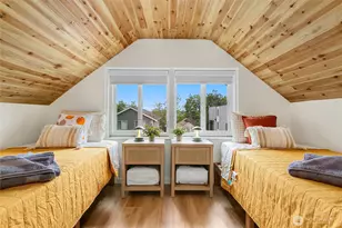 2025 S Ingersoll Pl, Seattle, WA 98144 - Photo 13