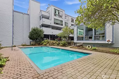 2500 W Manor Place #216, Seattle, WA 98199 - Photo 27