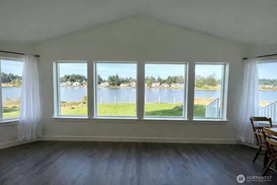 571 E Chance A La Mer NE, Ocean Shores, WA 98569 - Photo 9