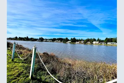 571 E Chance A La Mer NE, Ocean Shores, WA 98569 - Photo 9