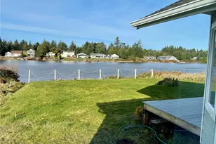 571 E Chance a La Mer NE, Ocean Shores, WA 98569 - Photo 31