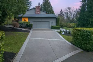 6010 93rd Ave SE, Mercer Island, WA 98040 - Photo 3