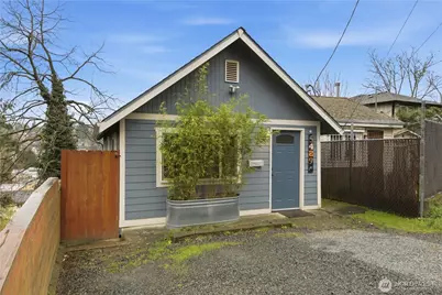 5429 Renton Avenue S, Seattle, WA 98118 - Photo 1