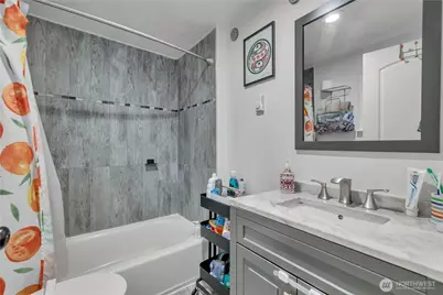 5429 Renton Avenue S, Seattle, WA 98118 - Photo 13