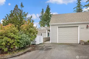 22125 SE 40th Ln, Issaquah, WA 98029 - Photo 3