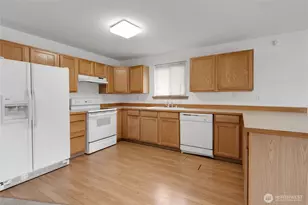 1310 E 60th St, Tacoma, WA 98404 - Photo 7