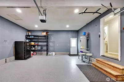 22295 Wavecrest Avenue NE, Poulsbo, WA 98370 - Photo 17