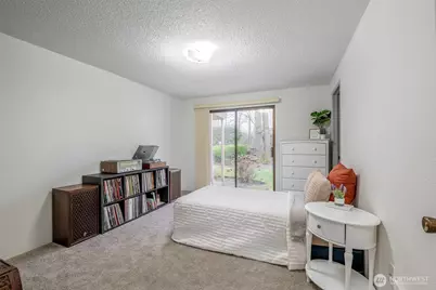 8521 S 259th Street #B-15, Kent, WA 98030 - Photo 15