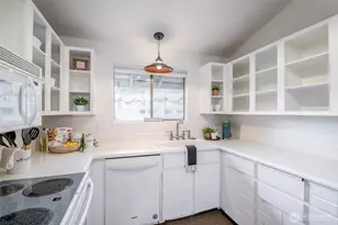 8521 S 259th St, Kent, WA 98030 - Photo 9