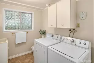 4239 S 185th St, SeaTac, WA 98188 - Photo 17