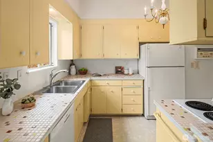 4239 S 185th St, SeaTac, WA 98188 - Photo 9