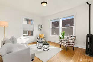 901 NE 43rd St, Seattle, WA 98105 - Photo 3