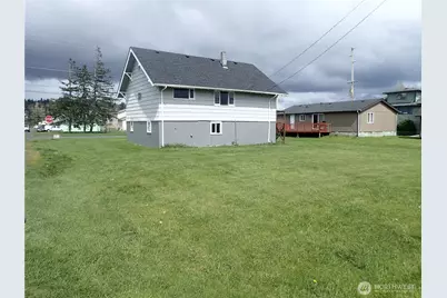 1519 Pacific Avenue, Aberdeen, WA 98520 - Photo 3