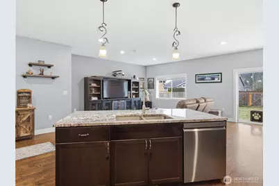 411 Hardefeldt Street SE, Orting, WA 98360 - Photo 9