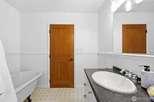 27525 NE Baywood Dr, Kingston, WA 98346 - Photo 19