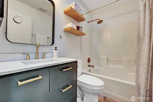 4501 35th Ave S, Seattle, WA 98118 - Photo 17