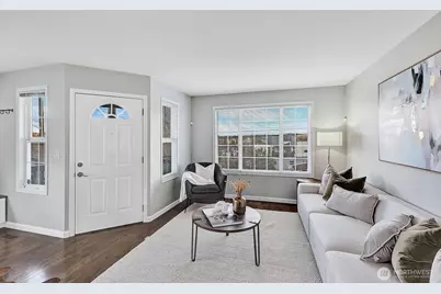 4501 35th Avenue S, Seattle, WA 98118 - Photo 7