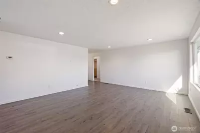 1634 S Wallace Street, Moses Lake, WA 98837 - Photo 5