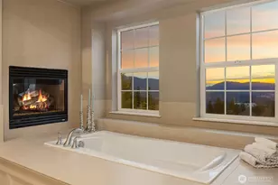 2440 NE Daphne St, Issaquah, WA 98029 - Photo 25