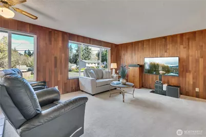 2025 NW Mulholland Boulevard, Poulsbo, WA 98370 - Photo 5