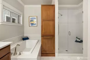 2073 NE Noble St, Issaquah, WA 98029 - Photo 23