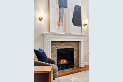 2073 NE Noble Street, Issaquah, WA 98029 - Photo 9