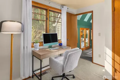 11925 Maplewood Avenue, Edmonds, WA 98026 - Photo 21