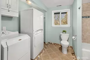 11925 Maplewood Ave, Edmonds, WA 98026 - Photo 33