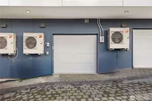 2273 14th Ave W, Seattle, WA 98119 - Photo 31