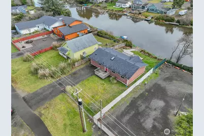 306 Point Brown Avenue NE, Ocean Shores, WA 98569 - Photo 3